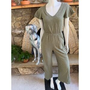UpWest Short Sleeve V-Neck Green Cotton Jumpsuit with Pockets Size XS